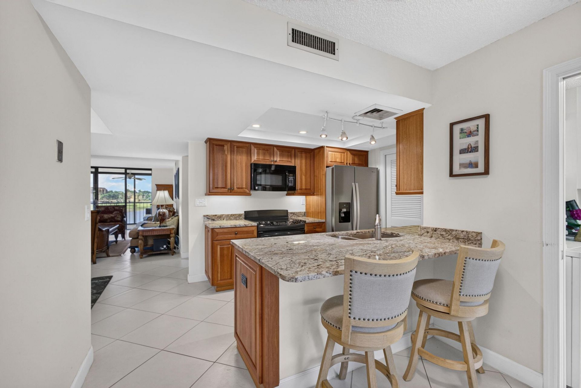 5344 Woodland Lakes Drive, Unit 225, Palm Beach Gardens, FL 33418 Photo