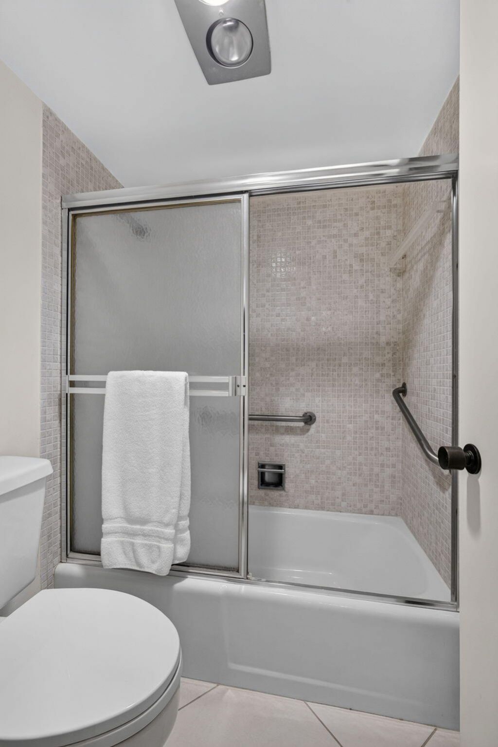 5344 Woodland Lakes Drive, Unit 225, Palm Beach Gardens, FL 33418 Photo