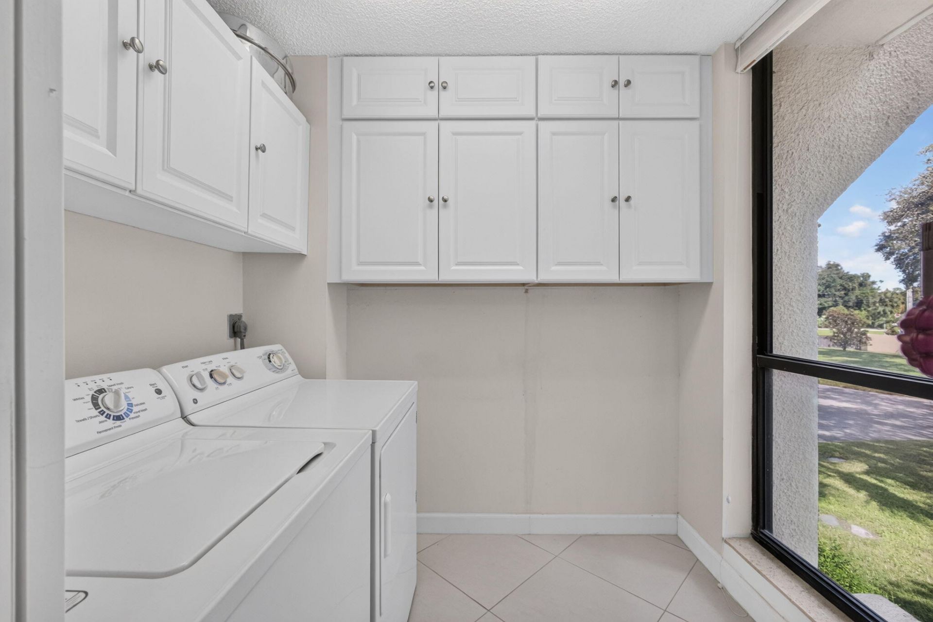 5344 Woodland Lakes Drive, Unit 225, Palm Beach Gardens, FL 33418 Photo