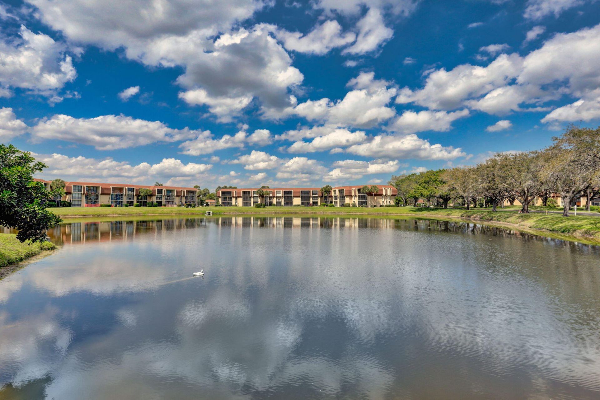 5344 Woodland Lakes Drive, Unit 225, Palm Beach Gardens, FL 33418 Photo
