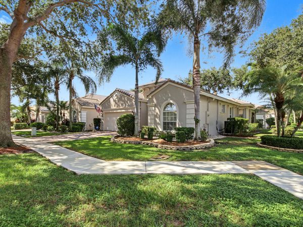 7743 New Holland Way, Boynton Beach, FL 33437