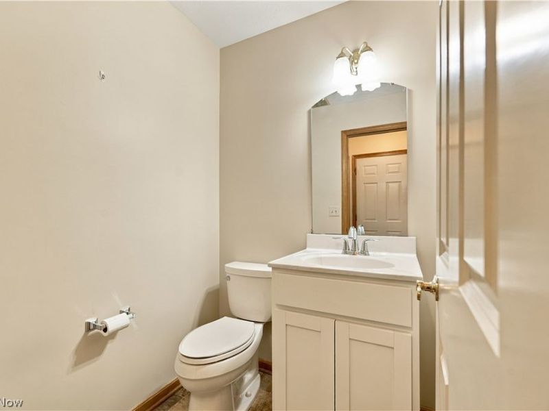 1126 Lanner Street NW, North Canton, OH 44720 Photo 24