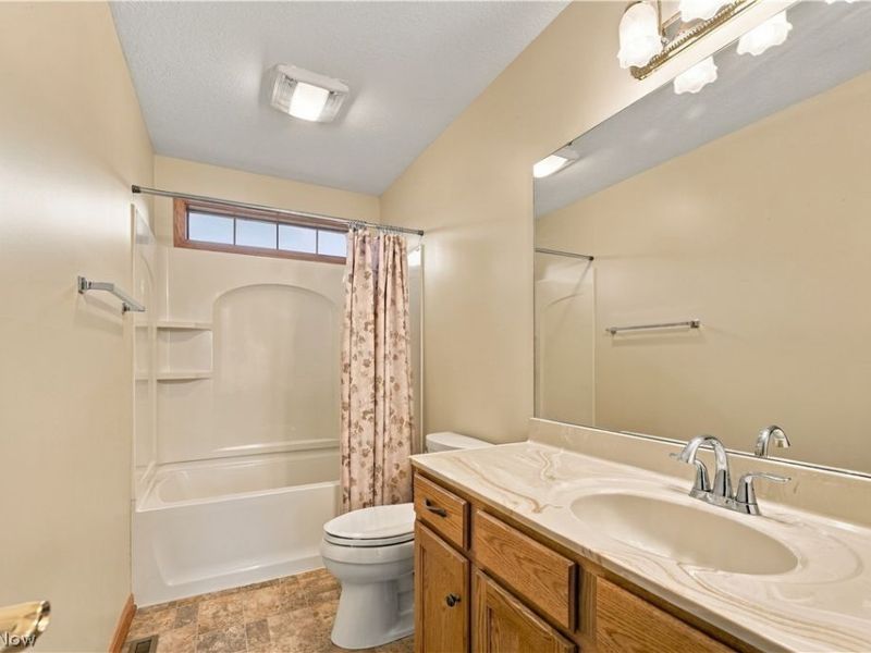 1126 Lanner Street NW, North Canton, OH 44720 Photo 27