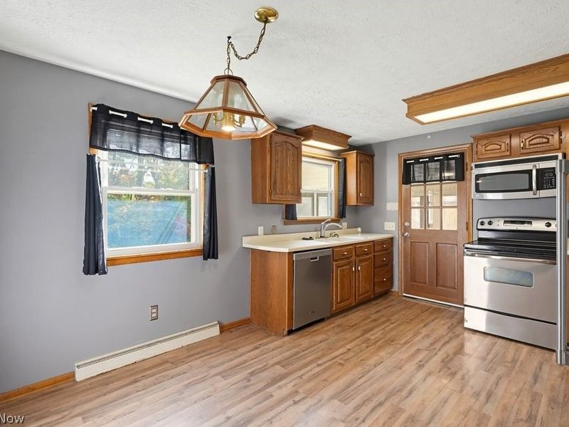 1718 Woodlawn Avenue NW, Canton, OH 44708 Photo 5