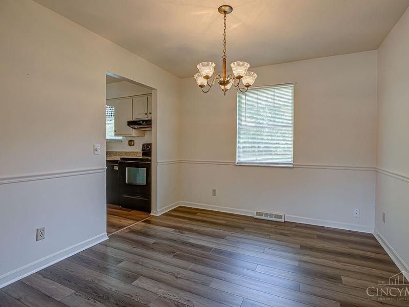 6172 Winding, Maineville, OH 45039 Photo 3