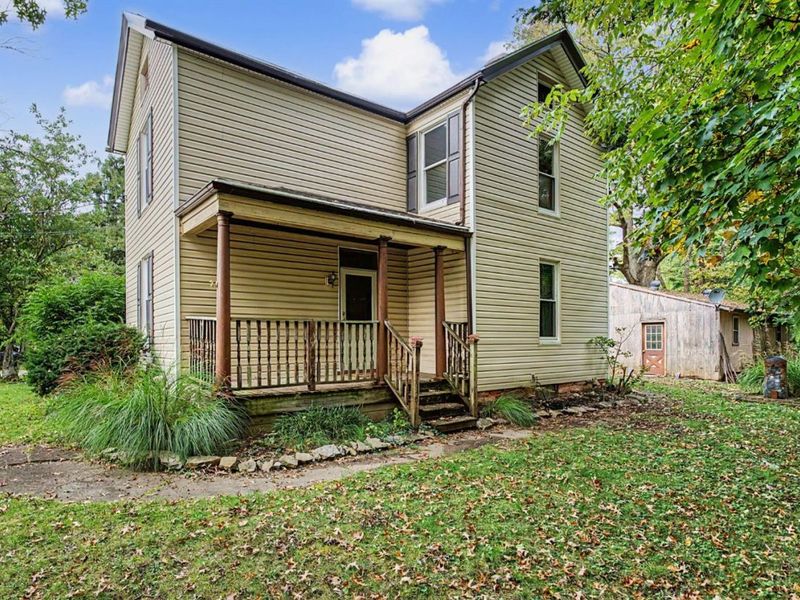 10402 Burlington Road, Springfield Township, OH 45231 Photo 4