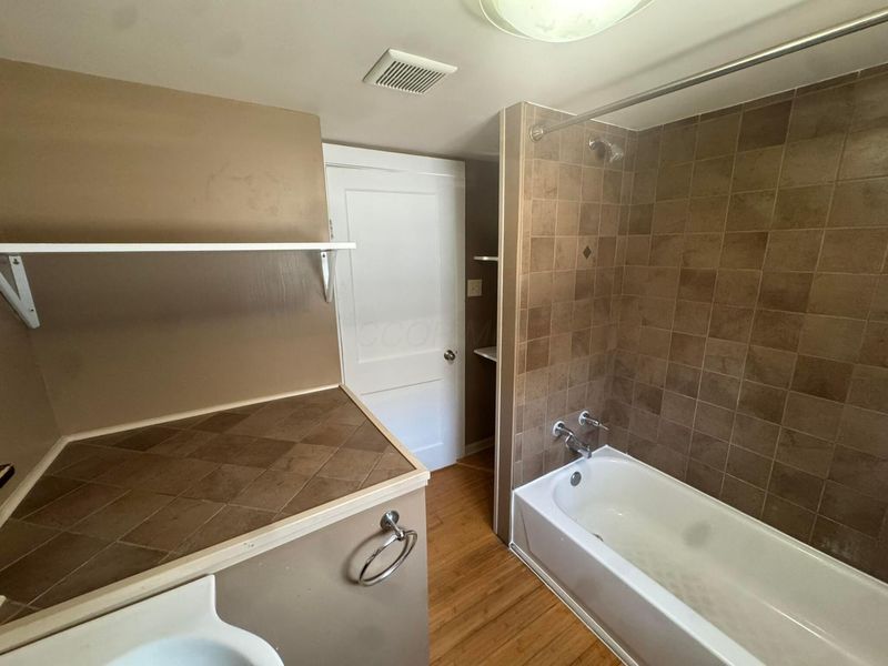 1480 E 24th Avenue , Columbus, OH 43211 Photo 38