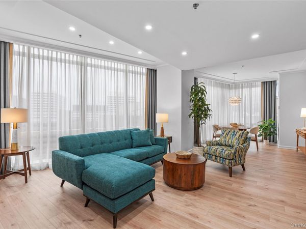 1 Renaissance Square , Unit 10H, White Plains, NY 10601