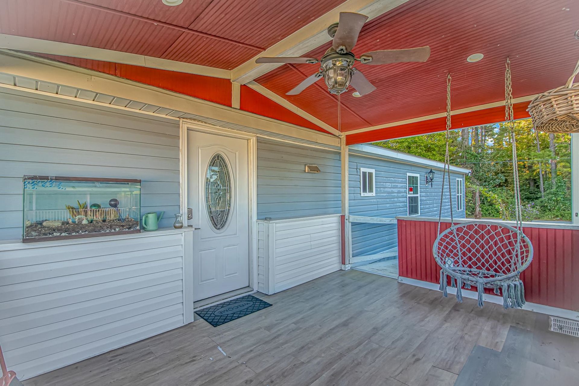 2444 Paris Ln.  Photo 6