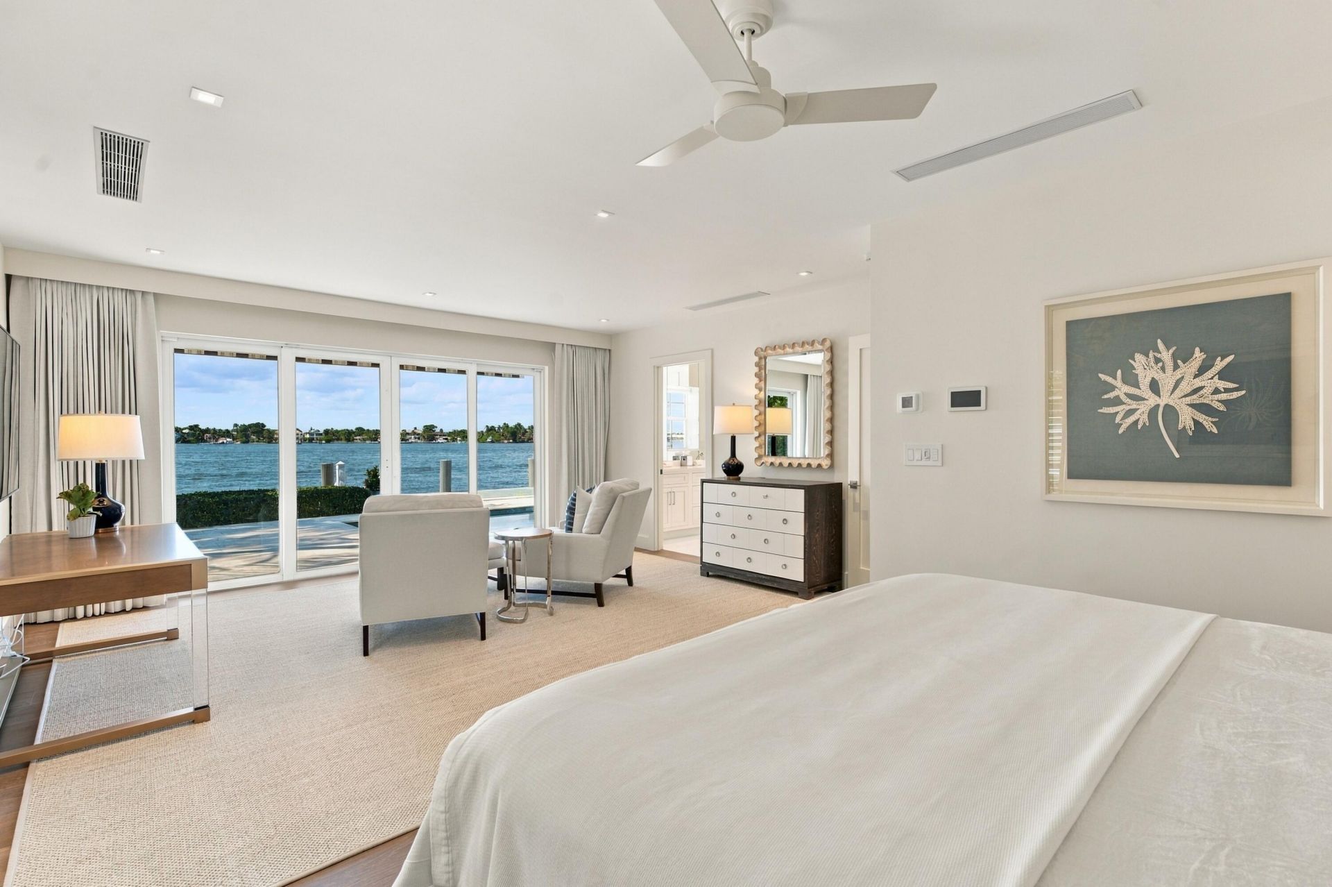 2284 Ibis Isle Road W, Palm Beach, FL 33480 Photo