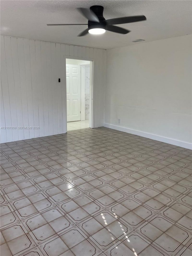 1405 NW 121st St , Unit 1, North Miami, FL 33167 Photo
