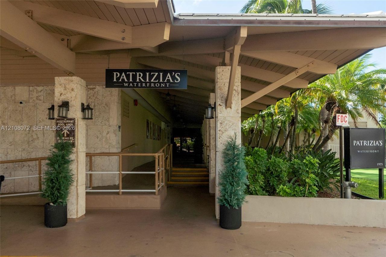 1965 S Ocean Dr, Unit 6H, Hallandale Beach, FL 33009 Photo