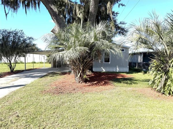 5111 HILL DRIVE , ZEPHYRHILLS, FL 33542