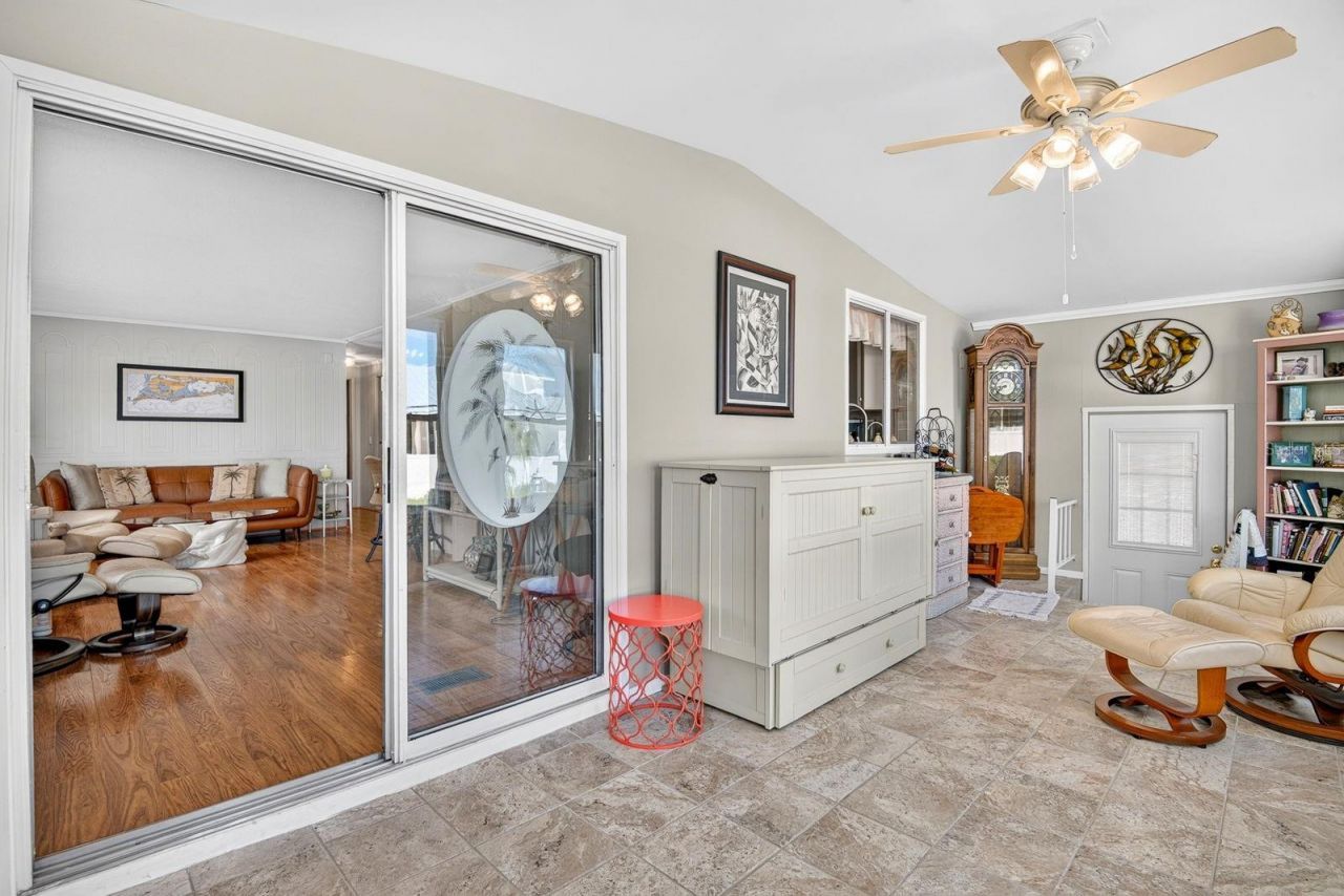 2107 Palma Sola Boulevard, Unit 12, Bradenton, FL 34209 Photo