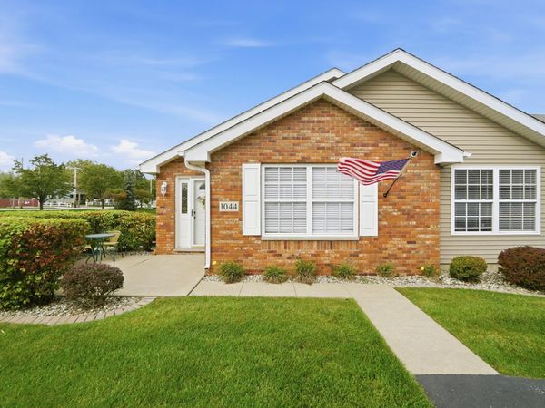 1044 N Woodlawn Avenue , Griffith, IN 46319