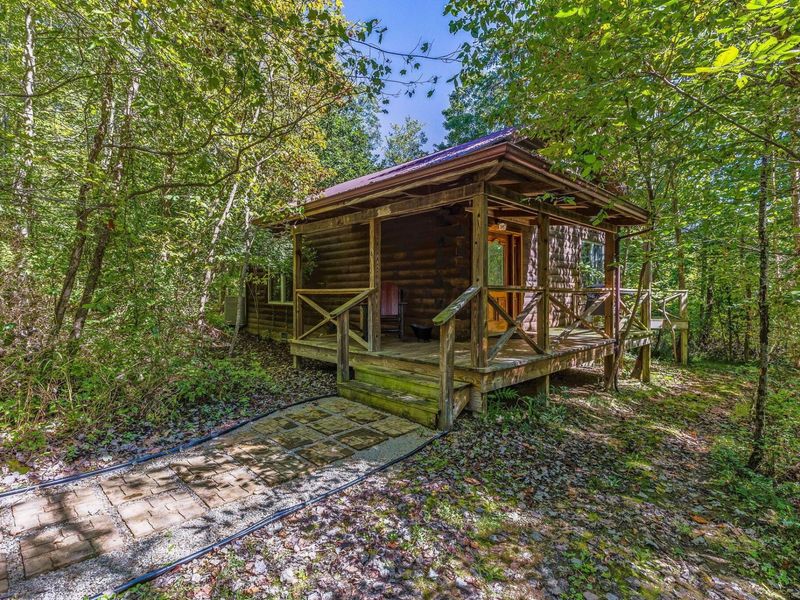 28560 Blackjack Road, Logan, OH 43138 Photo 1