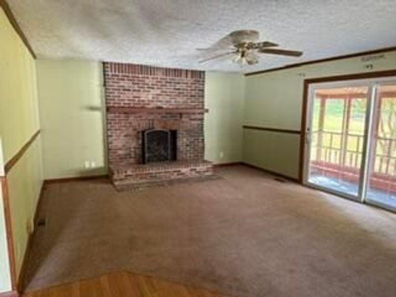 1715 England Hollow Road , Chillicothe, OH 45601 Photo 9