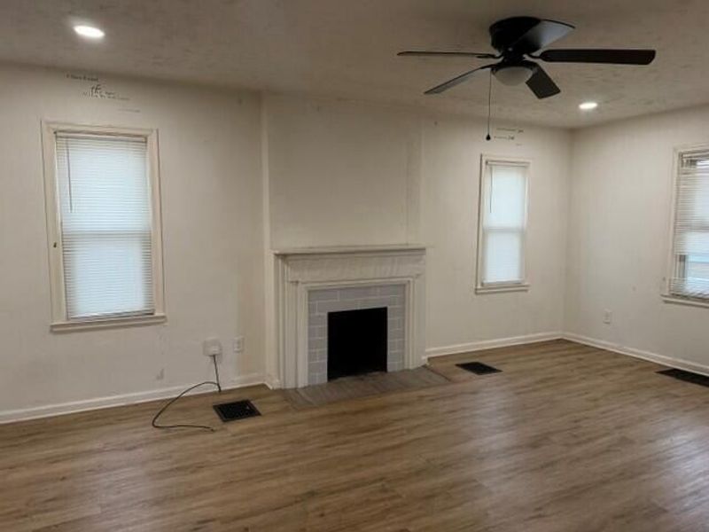 1352 E 20th Avenue , Columbus, OH 43211 Photo 6