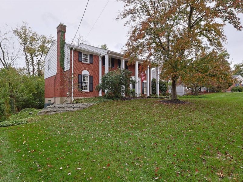 6431 Pepperell Lane, Sycamore Township, OH 45236 Photo 2