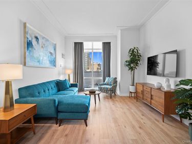 1 Renaissance Square , Unit 10B, White Plains, NY 10601