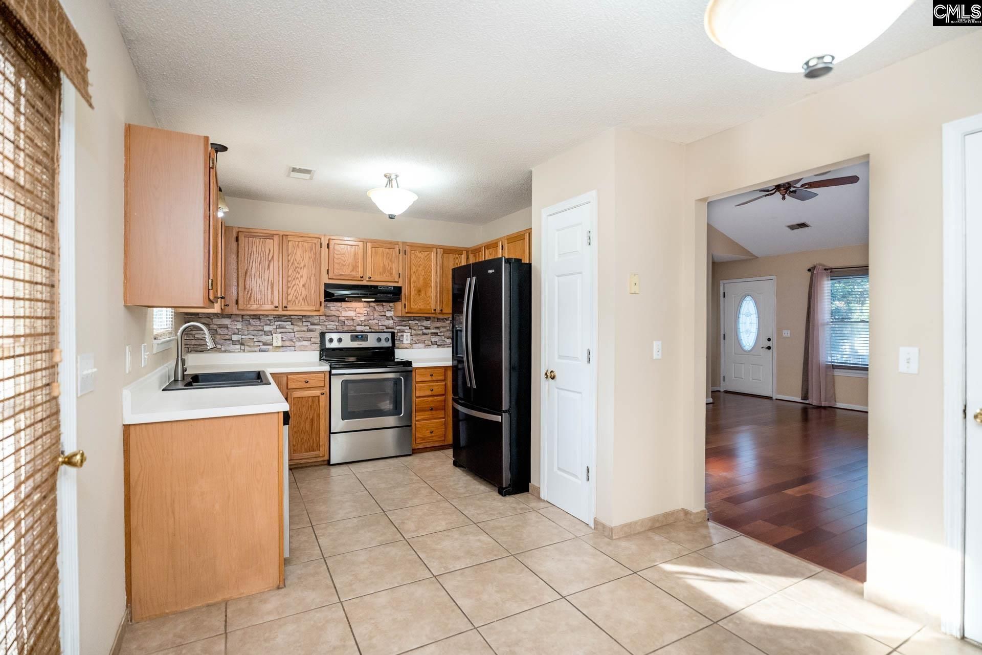 104 Longshadow Drive  Photo 10