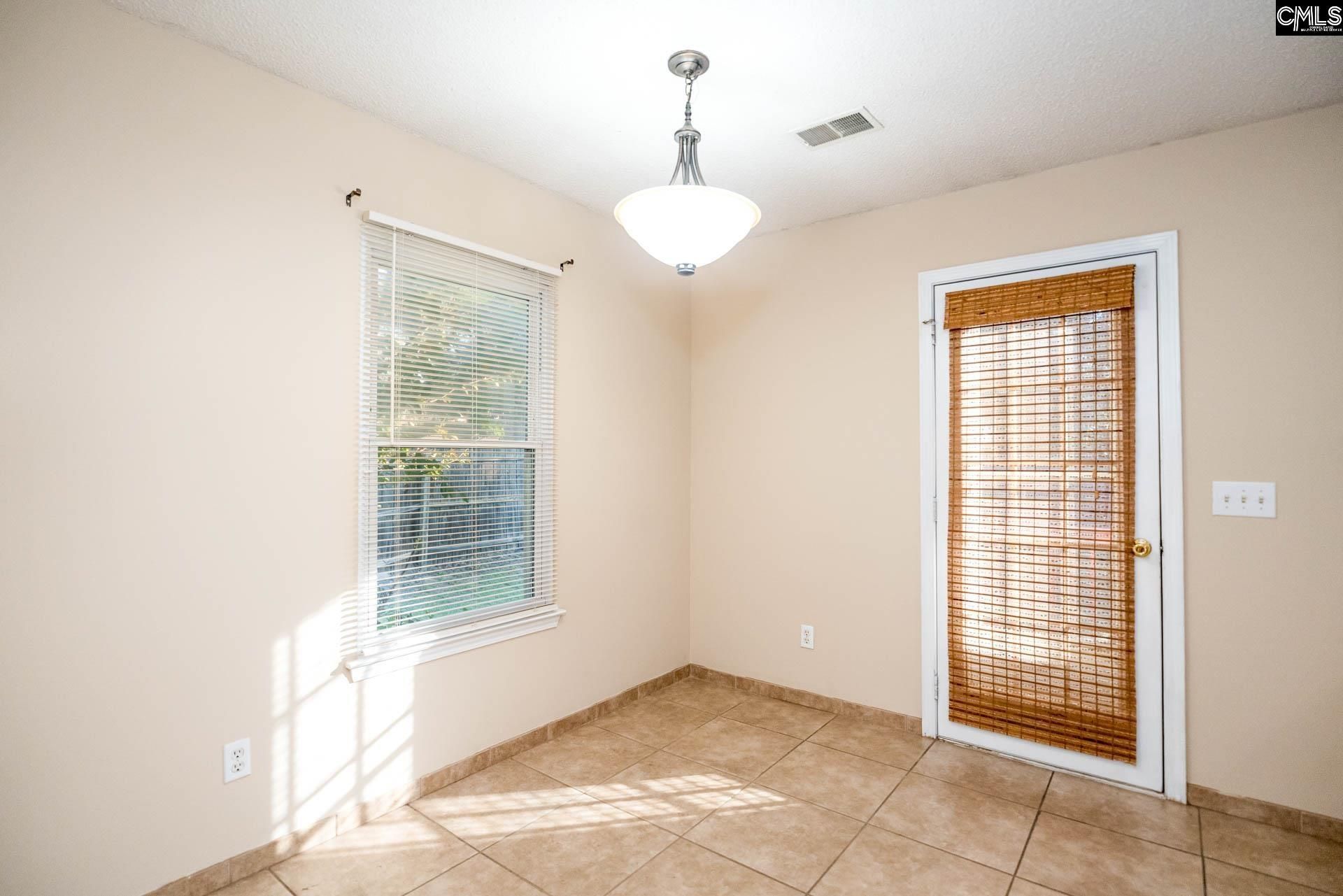 104 Longshadow Drive  Photo 14