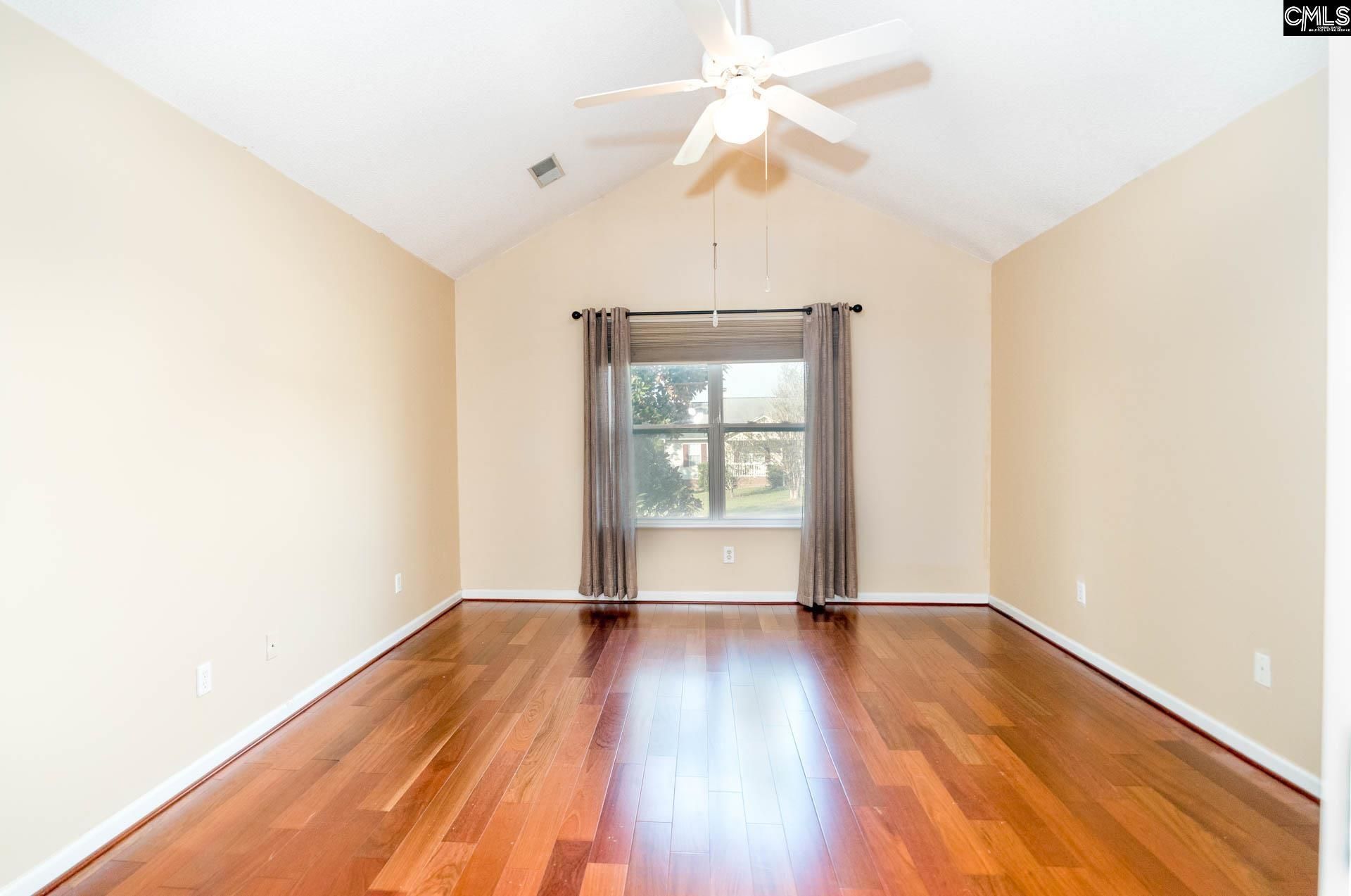 104 Longshadow Drive  Photo 15