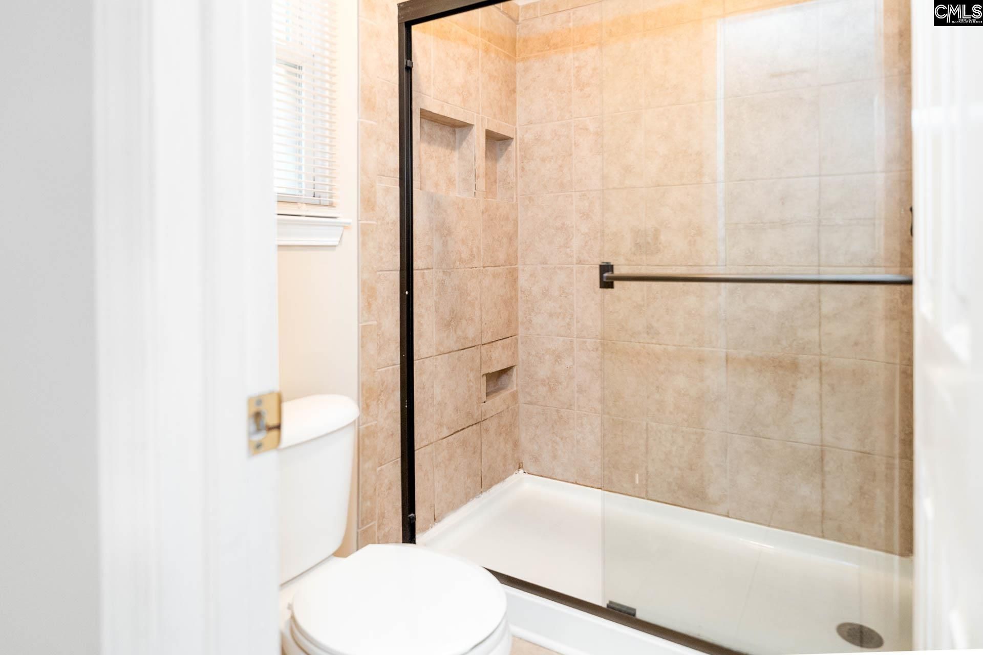 104 Longshadow Drive  Photo 20