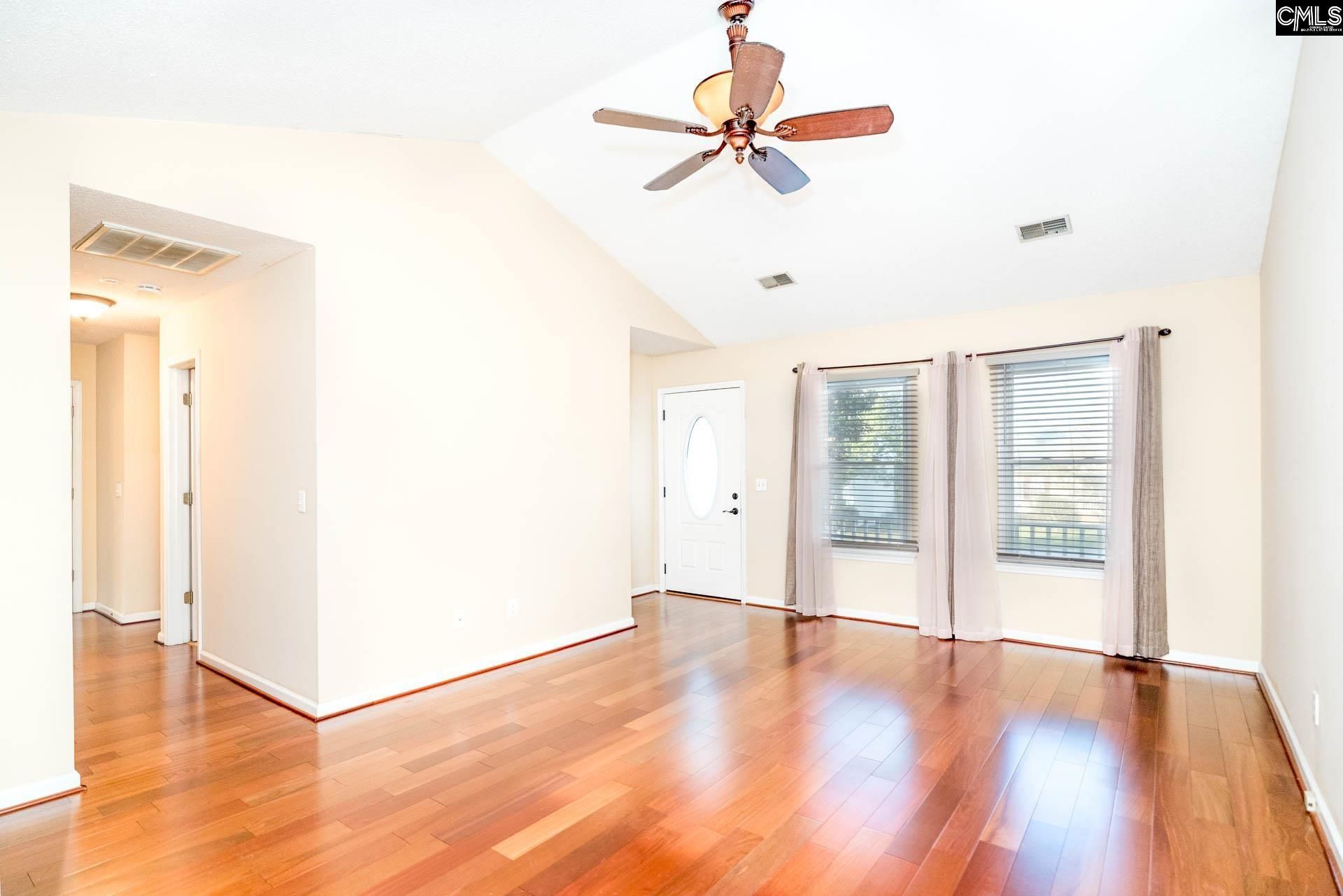 104 Longshadow Drive  Photo 8