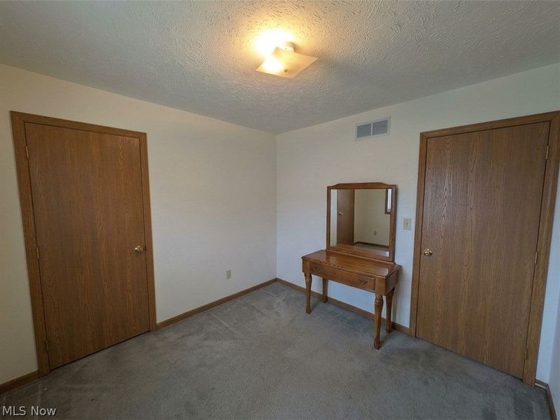 3093 Otokar Avenue, Cleveland, OH 44127 Photo 34