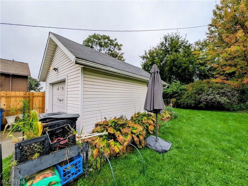 3093 Otokar Avenue, Cleveland, OH 44127 Photo 47