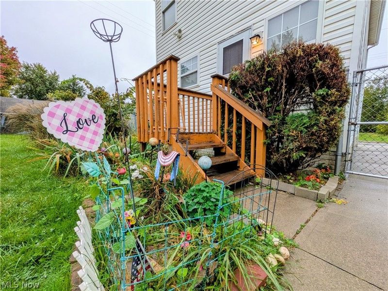 3093 Otokar Avenue, Cleveland, OH 44127 Photo 8