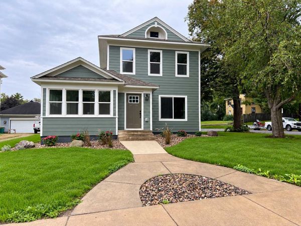 627 W Fountain Street , Albert Lea, MN 56007