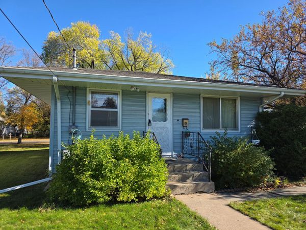 1320 1st Avenue E, International Falls, MN 56649