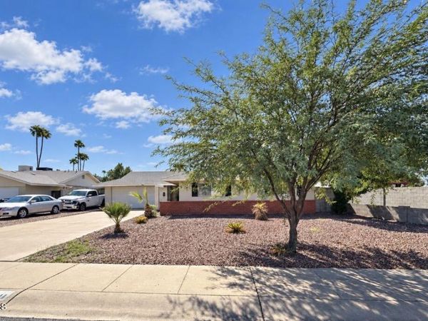 3411 W REDFIELD Road, Phoenix, AZ 85053