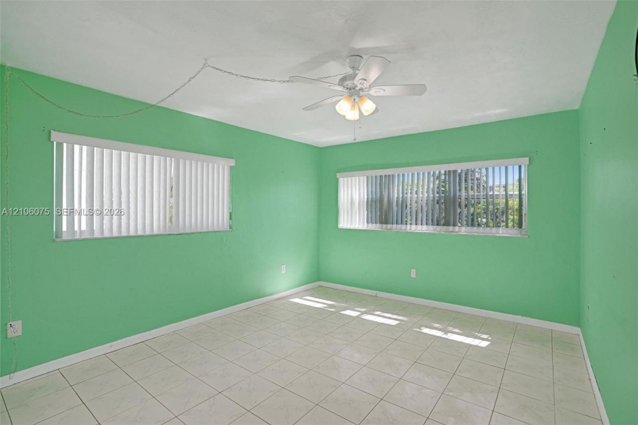 52 NE 204th St, Unit 8, Miami Gardens, FL 33179 Photo