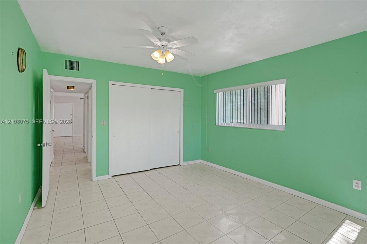 52 NE 204th St, Unit 8, Miami Gardens, FL 33179 Photo
