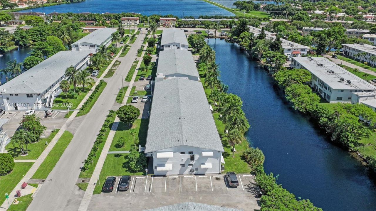 52 NE 204th St, Unit 8, Miami Gardens, FL 33179 Photo
