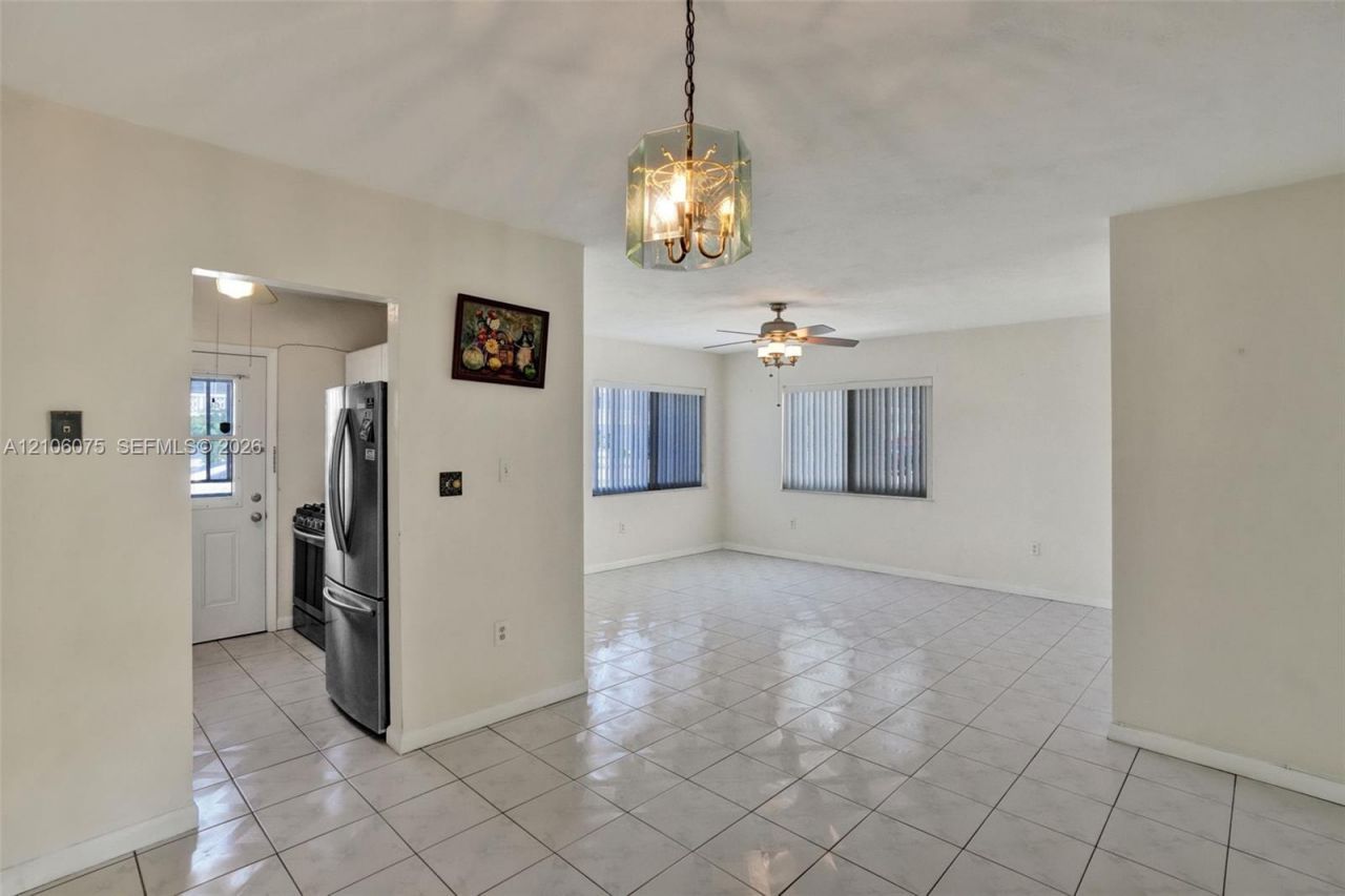 52 NE 204th St, Unit 8, Miami Gardens, FL 33179 Photo