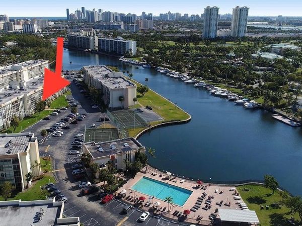 701 Three Islands Blvd , Unit 315, Hallandale Beach, FL 33009