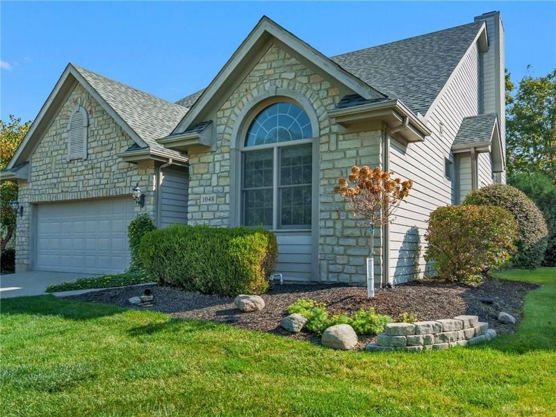 1048 Greenskeeper Way, Centerville, OH 45458 Photo 1