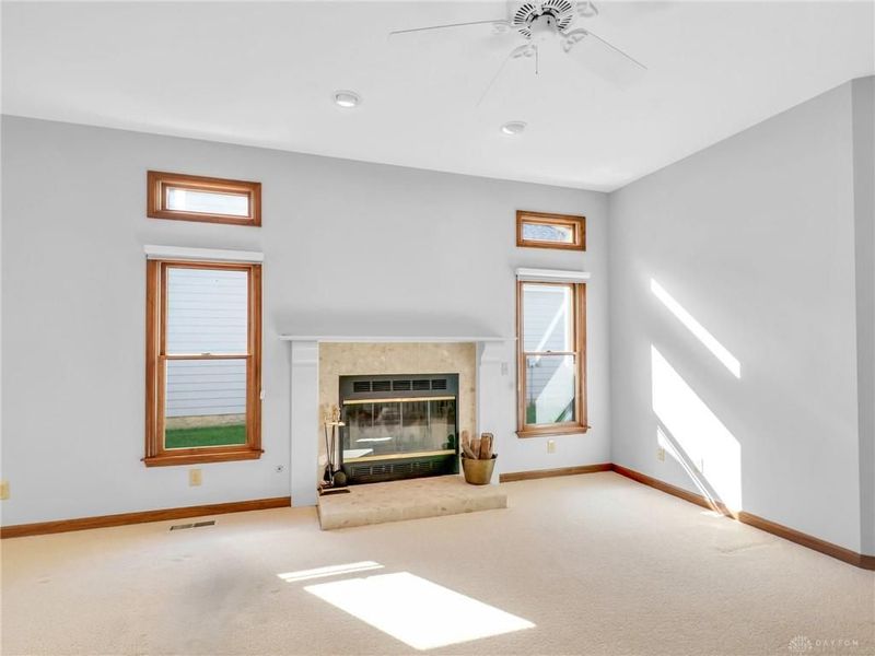 1048 Greenskeeper Way, Centerville, OH 45458 Photo 13