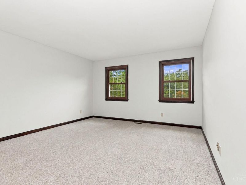 7043 Stonington Road, Anderson Township, OH 45230 Photo 5