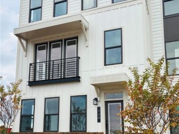 520 Aura Avenue , Midlothian, VA 23113