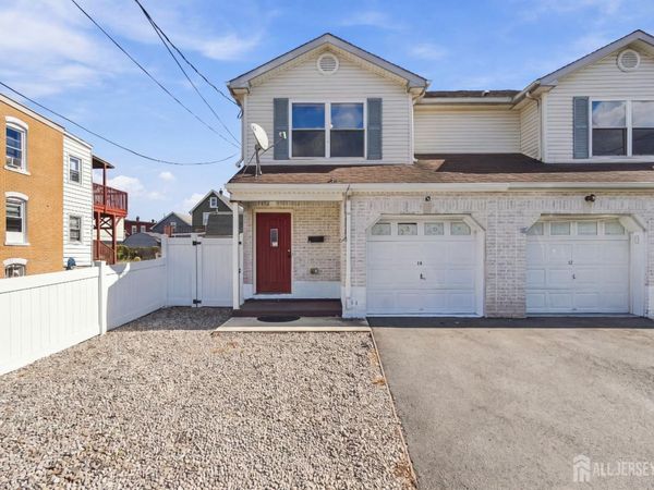 14 Somerset Street, Carteret, NJ 07008