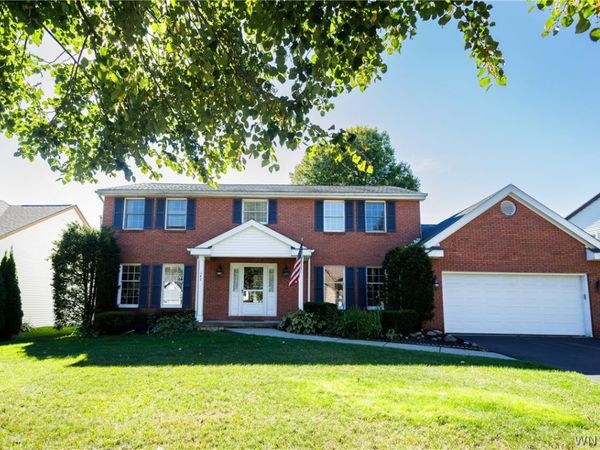 147 Londonderry Lane , Getzville, NY 14068