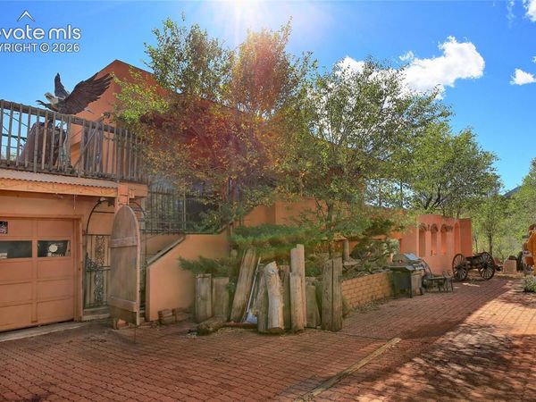 15 Via Maria Theresia NA, Manitou Springs, CO 80829