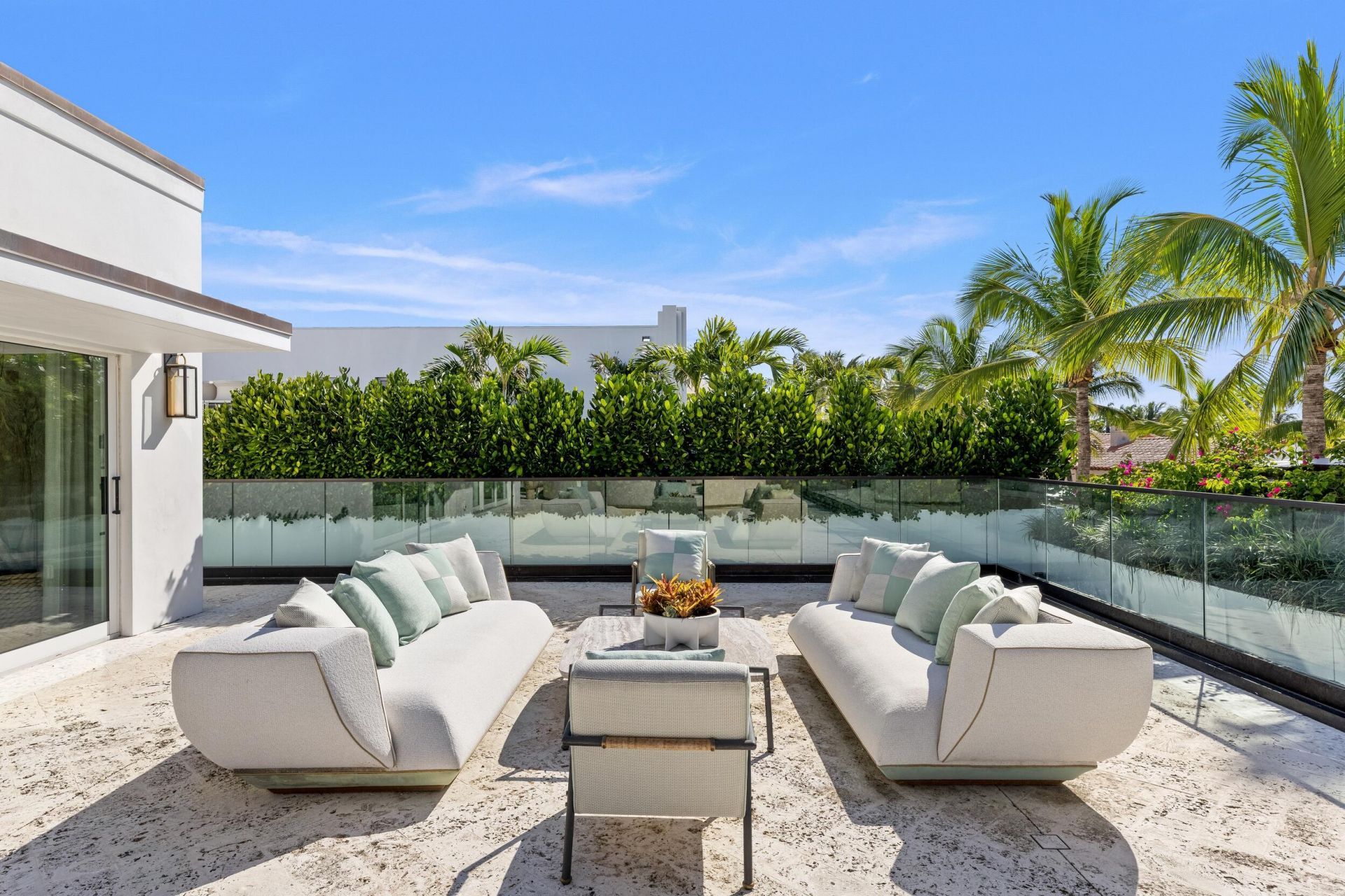 415 Hibiscus Avenue, Palm Beach, FL 33480 Photo
