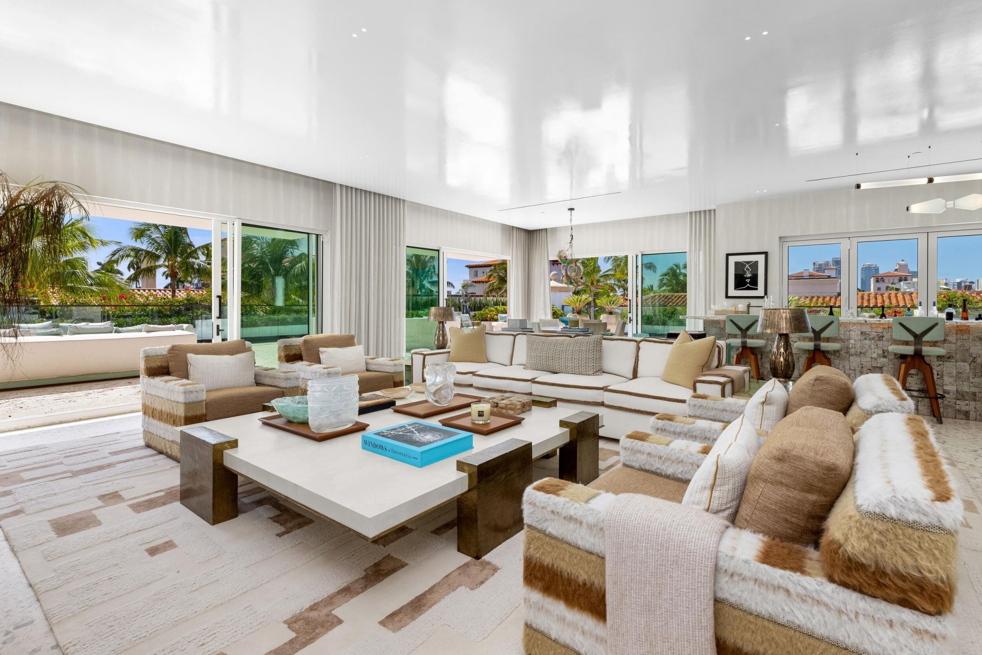 415 Hibiscus Avenue, Palm Beach, FL 33480 Photo