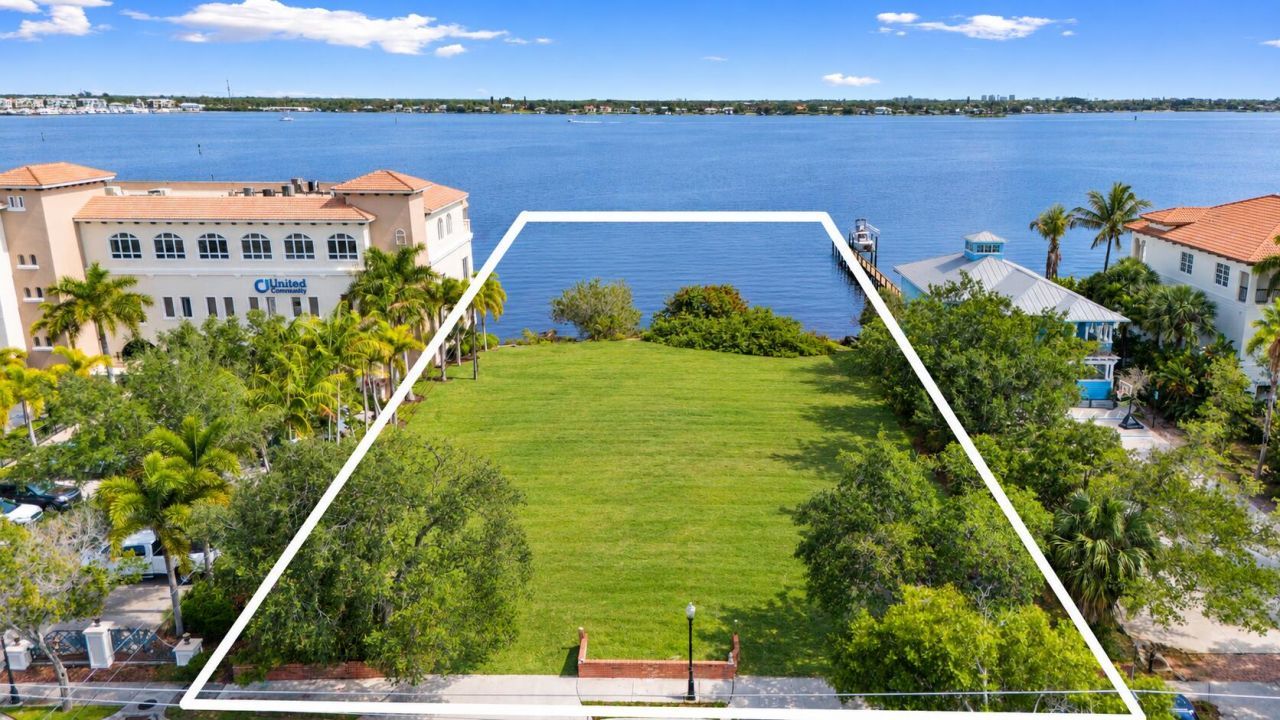 311 SE Osceola Street, Stuart, FL 34994 Photo